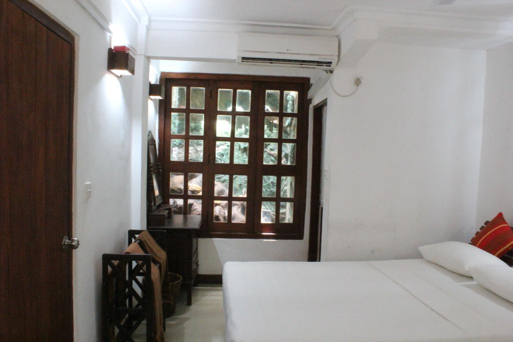 Ap Nippon Beach Hikkaduwa Bagian luar foto