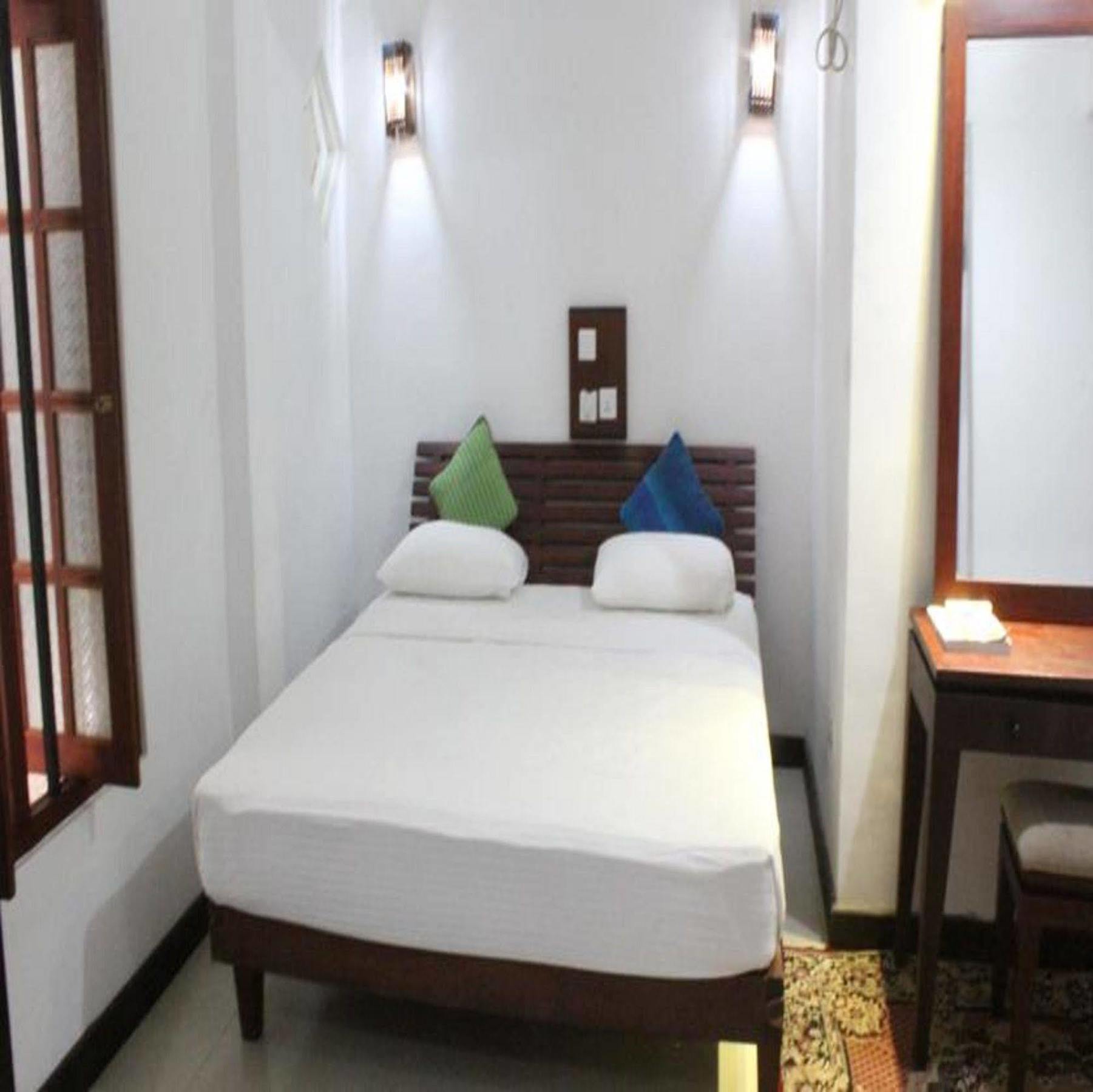 Ap Nippon Beach Hikkaduwa Bagian luar foto