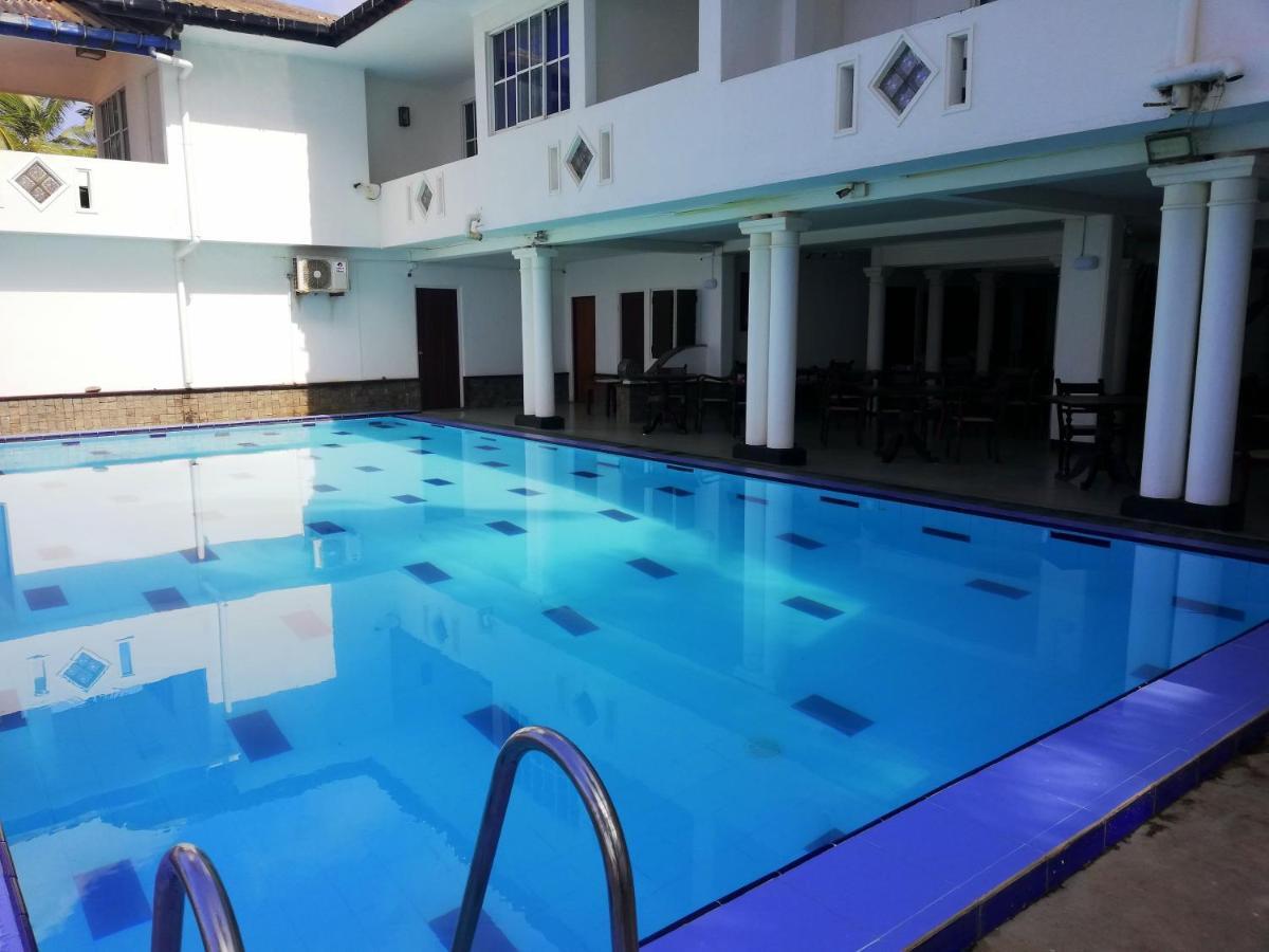 Ap Nippon Beach Hikkaduwa Bagian luar foto